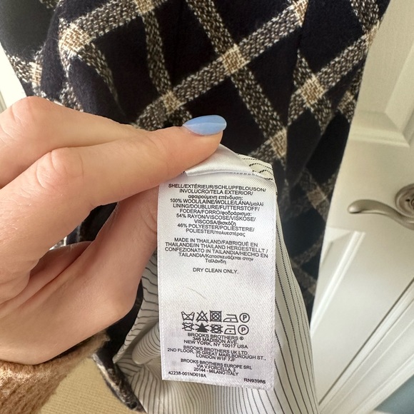 Brooks Brothers Wool Short Sleeve Dress - Navy Plaid - 8 - Picture 5 of 5